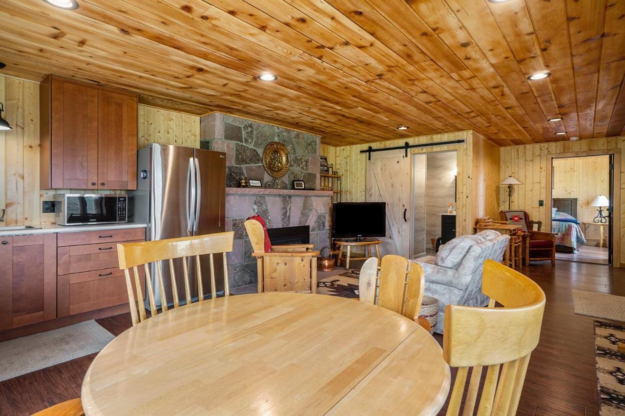 Frontier Mountain Retreat - Monthly Long-Term Vacation Rental 30 Days Minimum -- Estes Park Apts Zewnętrze zdjęcie