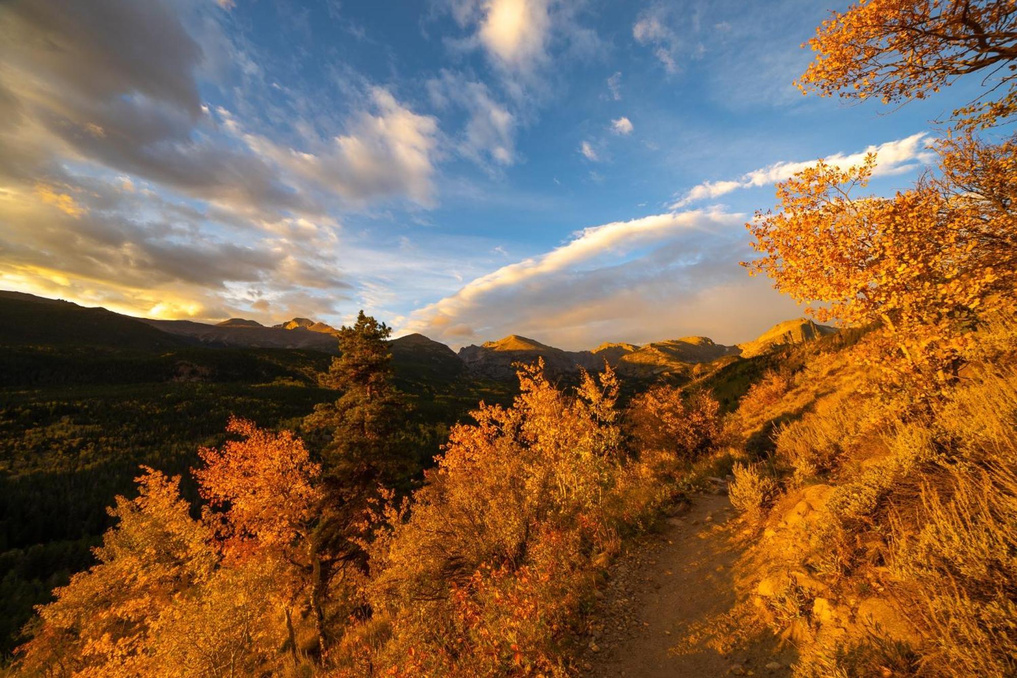 Frontier Mountain Retreat - Monthly Long-Term Vacation Rental 30 Days Minimum -- Estes Park Apts Zewnętrze zdjęcie